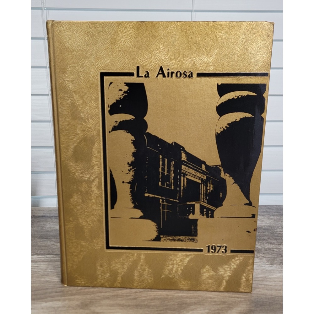 1973‎ Amarillo High School Yearbook La Airosa Texas Annual Volume 55